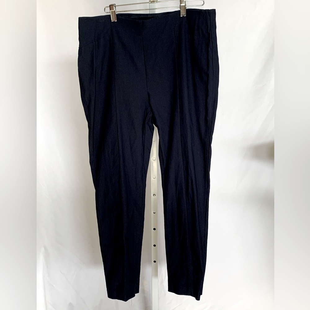 CHICO’S So Slimming (2 Ankle) Blue Pants